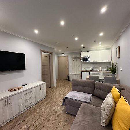 Maximus II Apartment Ustka Bagian luar foto