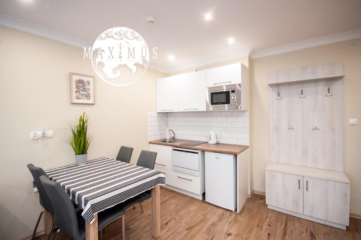 Maximus II Apartment Ustka Bagian luar foto